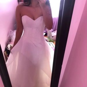 SOLD $2800 Nouvelle Amsale Bridal Gown